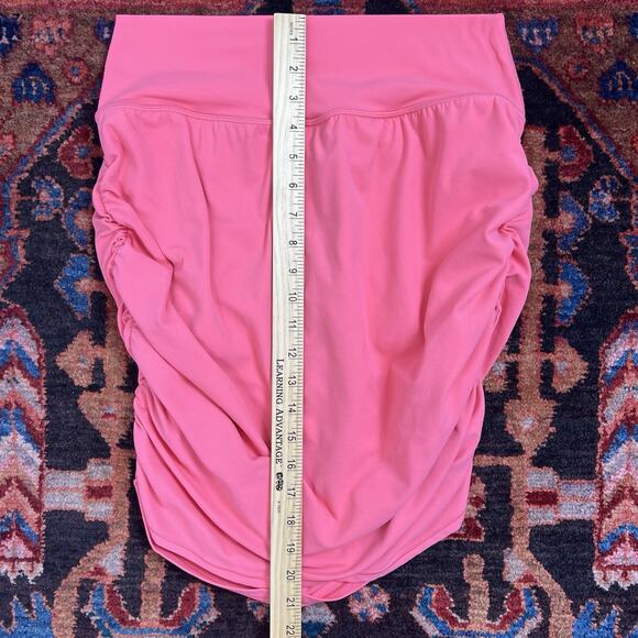 Athleta Transcend Skort Coral Petal Skirt Womens Size Large Workout Casual - Picture 10 of 10